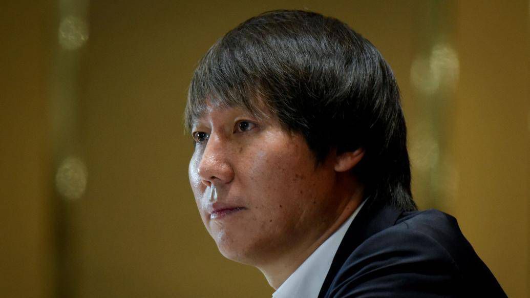 演员方面，不仅有玛格特;罗比、伊德瑞斯;艾尔巴、维奥拉;戴维斯、乔尔;金纳曼、杰;科特尼、约翰;塞纳、内森;菲利安、迈克尔;鲁克和导演塔伊加;维迪提等人，大卫;达斯马齐连、艾莉丝;布拉加、西恩;古恩、斯托姆;里德、皮特;戴维森、弗卢拉;博格、彼得;卡帕尔蒂、胡安;迭戈;波托、史蒂夫;阿吉、达妮埃拉;梅尔基奥尔、詹尼佛;霍兰德等也都出现在了演员名单中